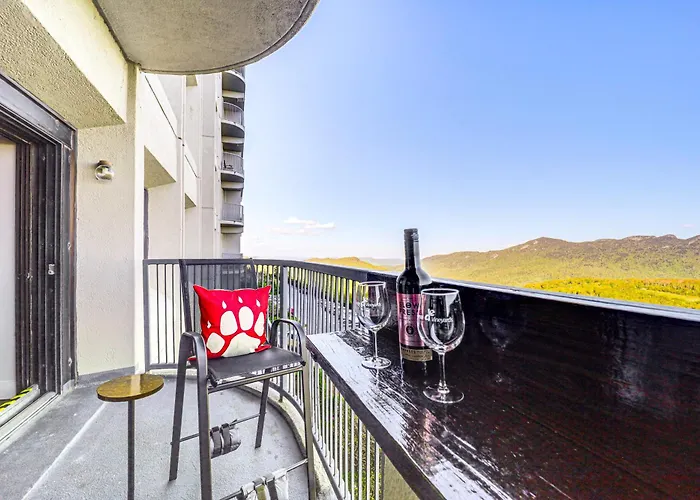 Sugartop Resort Condo: Grandfather Mountain Views!